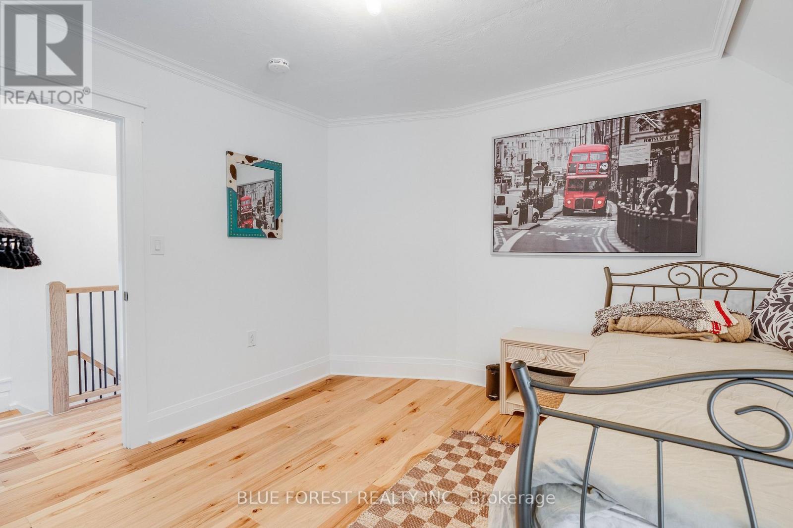 129 Duchess Avenue, London South, Ontario  N6C 1N8 - Photo 30 - X12369292