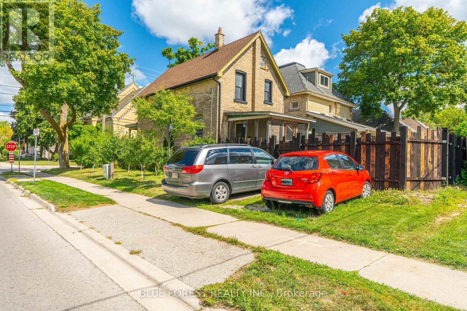 129 Duchess Avenue, London South, Ontario  N6C 1N8 - Photo 34 - X12369292
