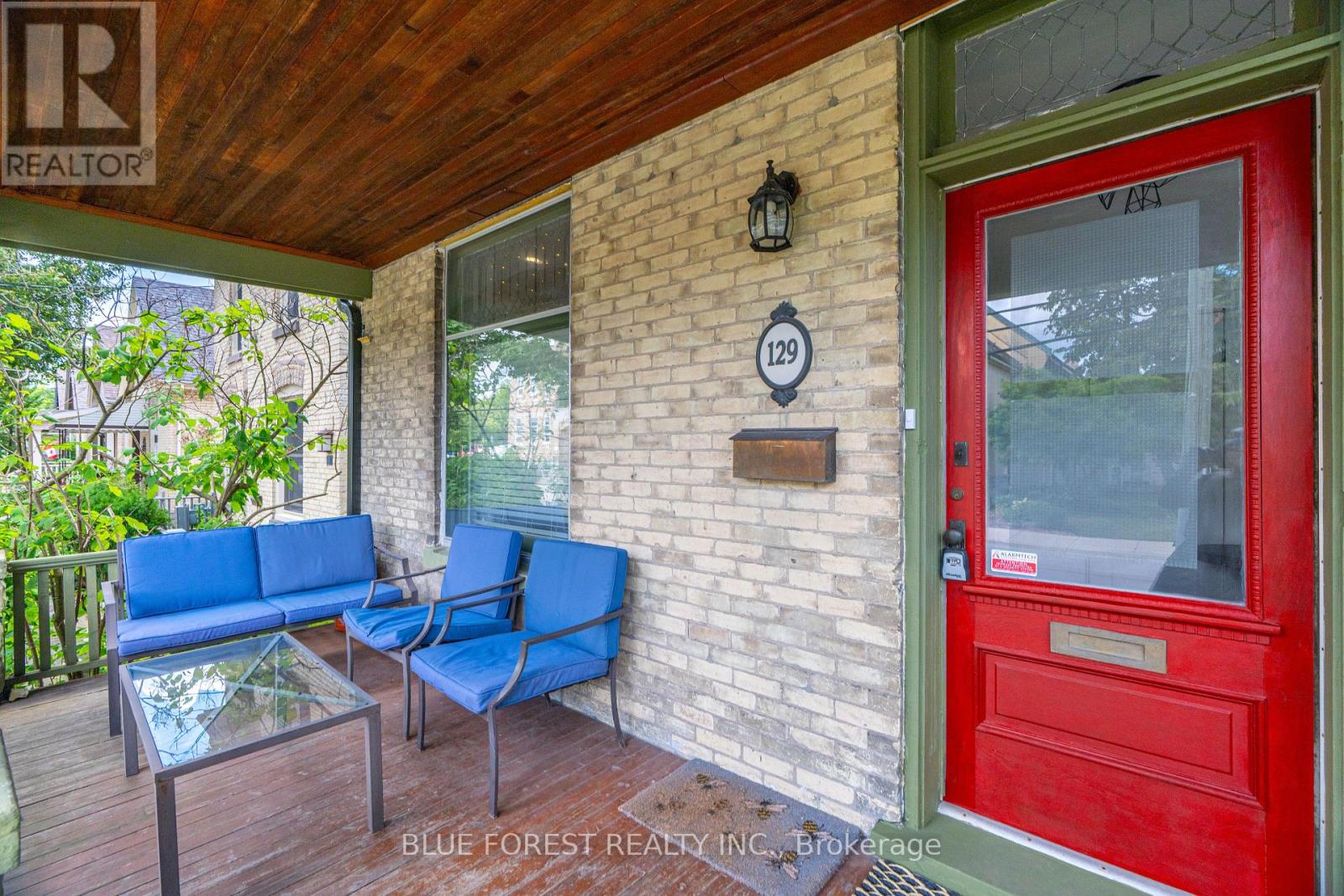 129 Duchess Avenue, London South, Ontario  N6C 1N8 - Photo 5 - X12369292