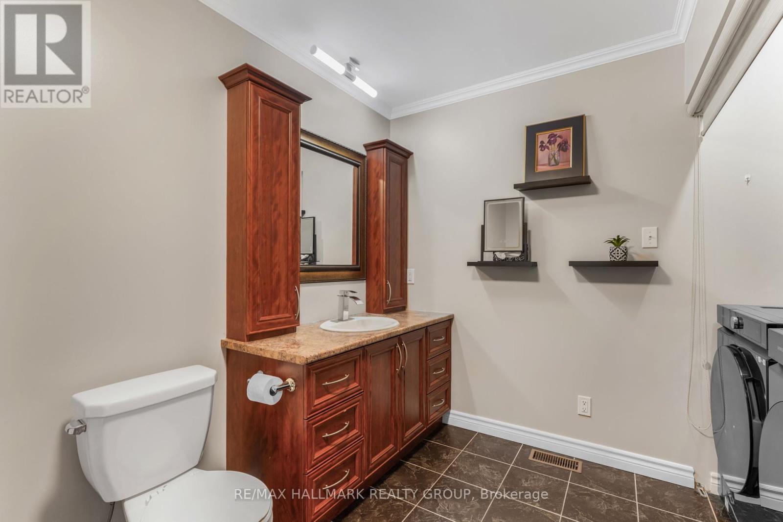 89 Pitre Street, Alfred And Plantagenet, Ontario  K0B 1A0 - Photo 17 - X12369297