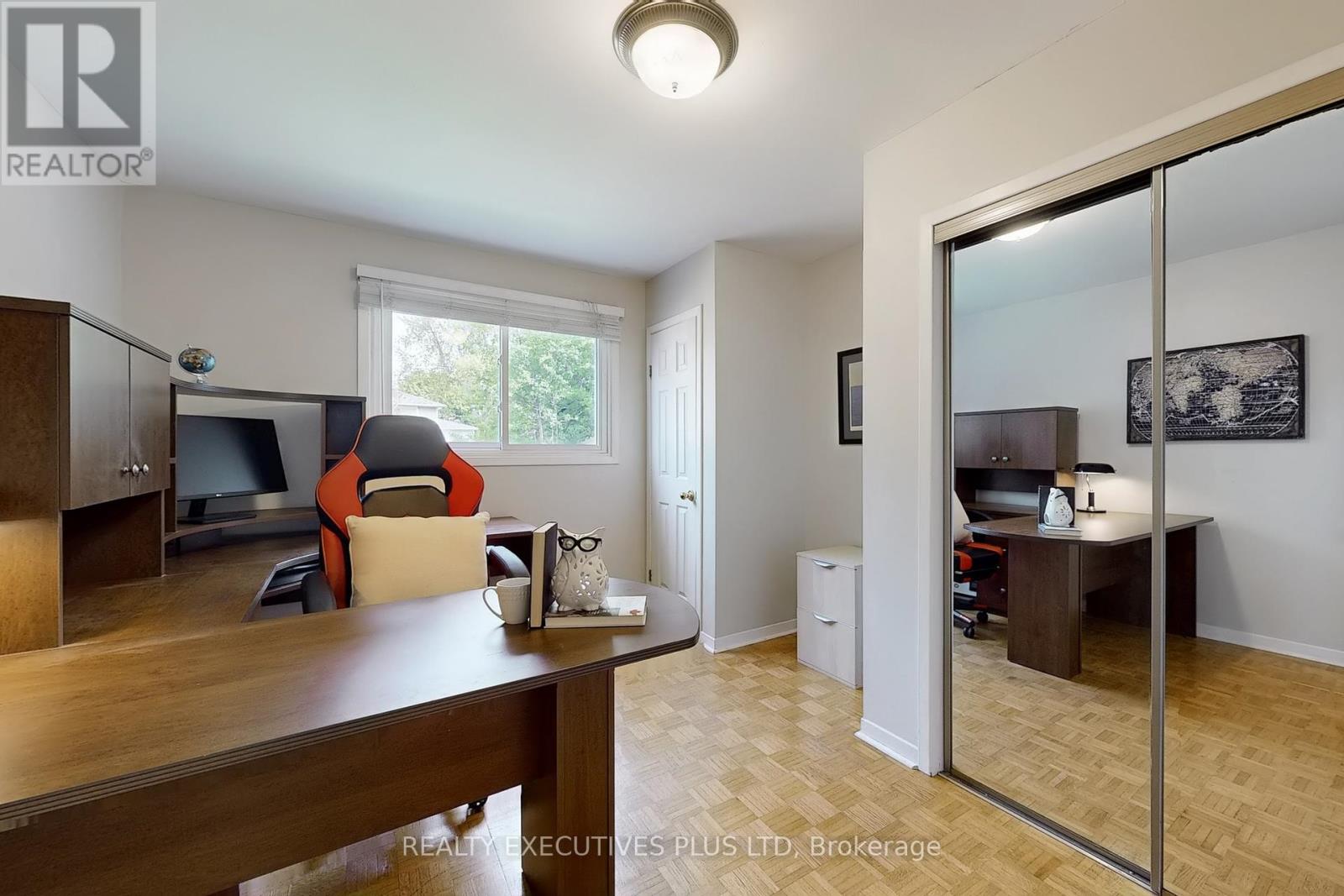1304 Wharf Street, Pickering, Ontario  L1W 1A4 - Photo 15 - E12369332