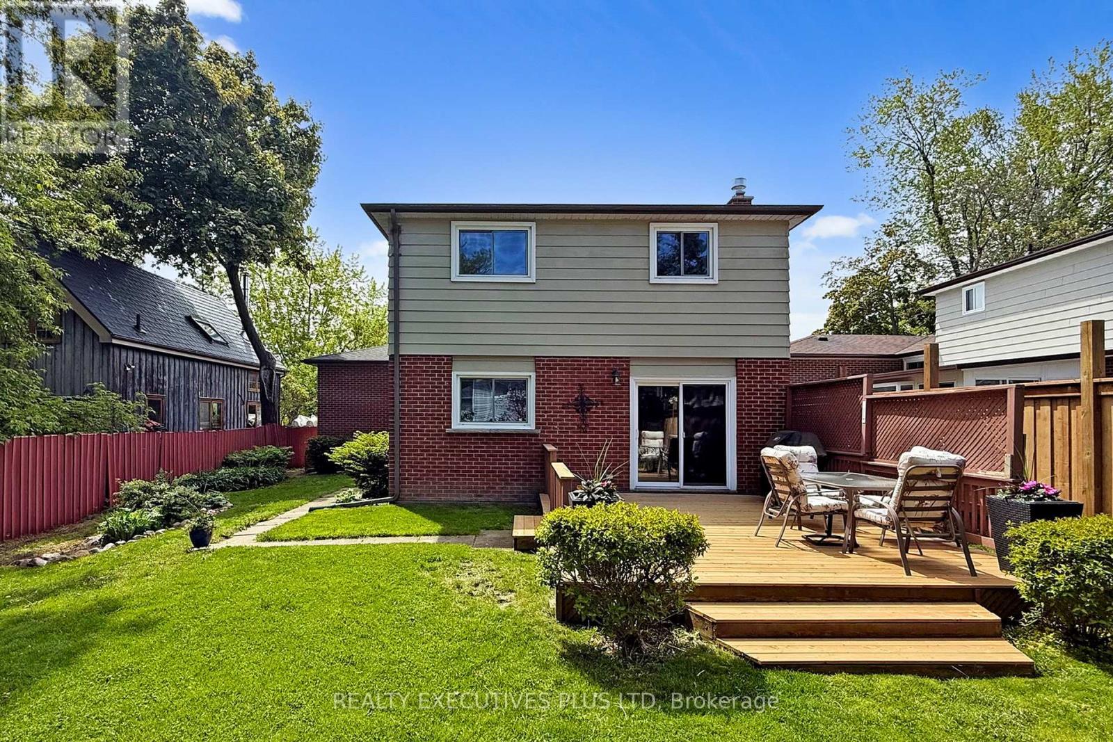 1304 Wharf Street, Pickering, Ontario  L1W 1A4 - Photo 20 - E12369332
