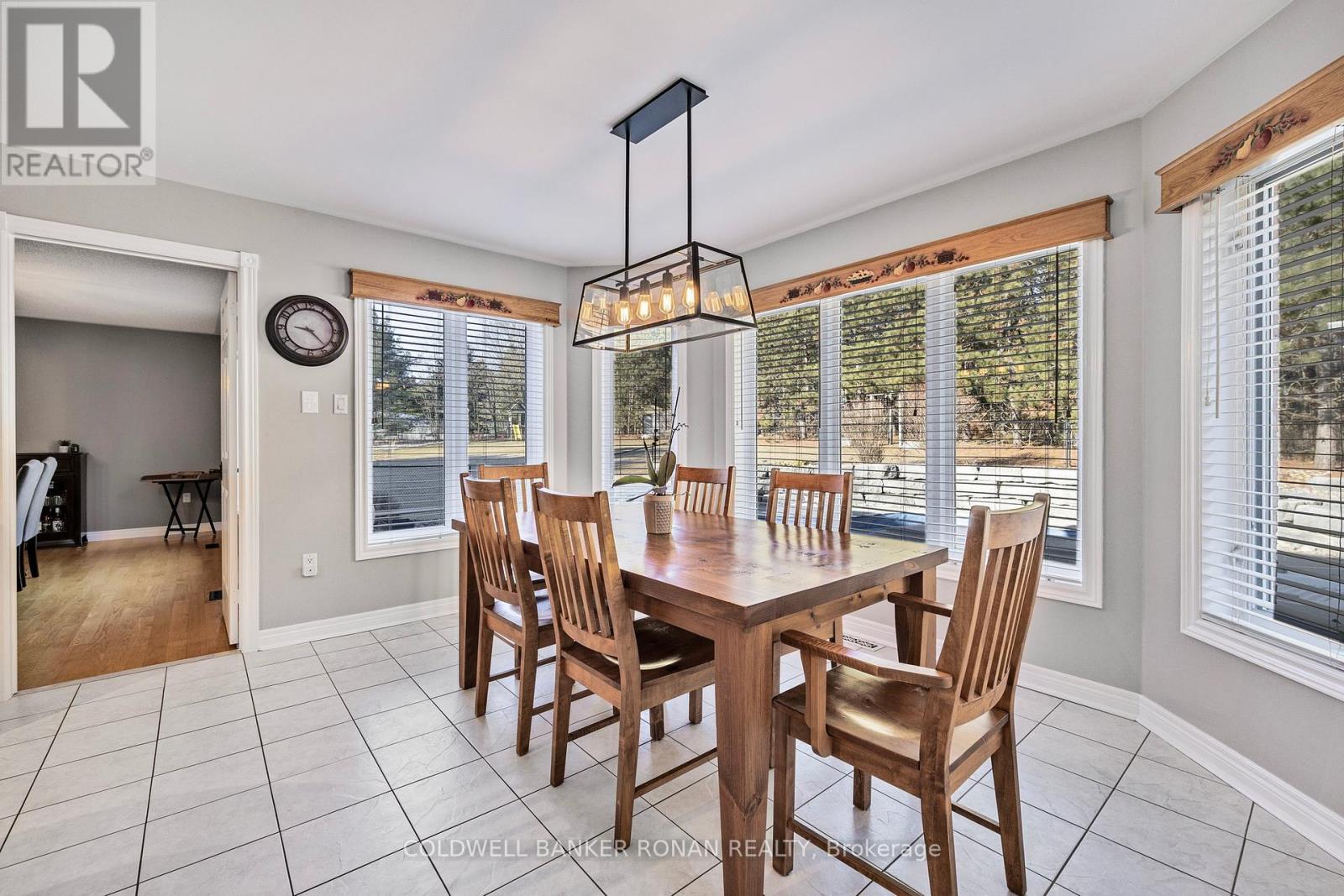 16 Indiana Drive, Caledon, Ontario  L7E 0C6 - Photo 18 - W12369302