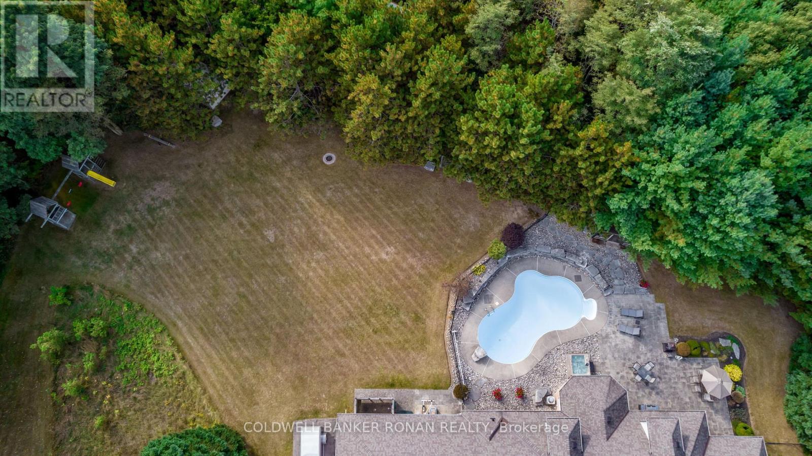 16 Indiana Drive, Caledon, Ontario  L7E 0C6 - Photo 45 - W12369302