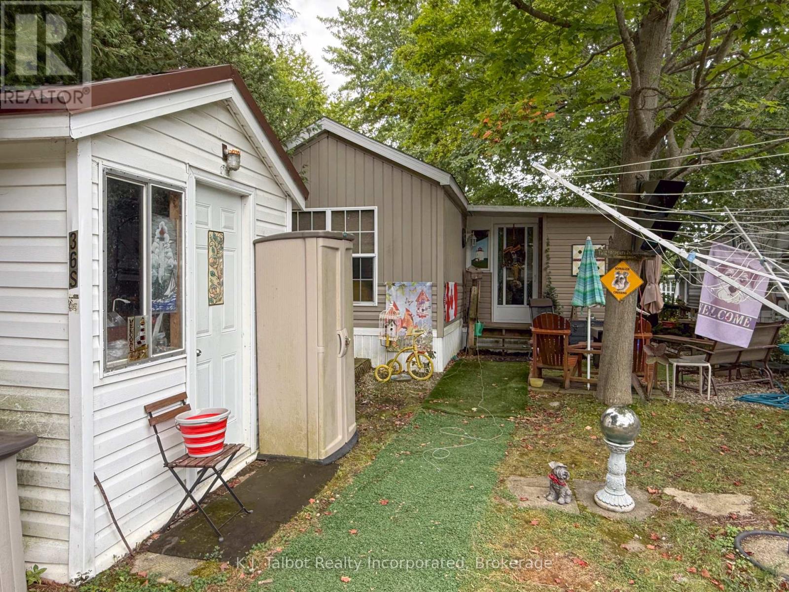 Unit 36 Beacon Ln South - 77719 Bluewater Highway, Bluewater, Ontario  N0M 1G0 - Photo 10 - X12369338