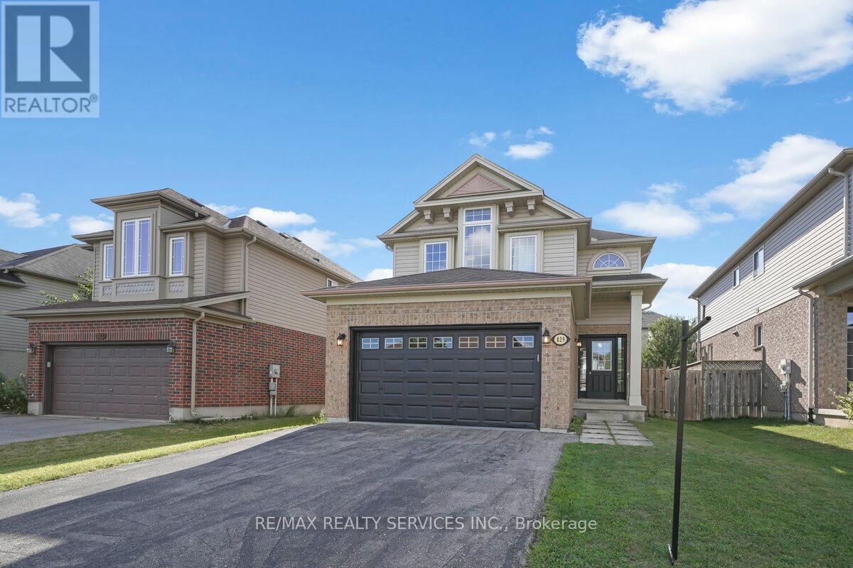 829 Oakcrossing Road, London North, Ontario  N6H 0A4 - Photo 4 - X12369285