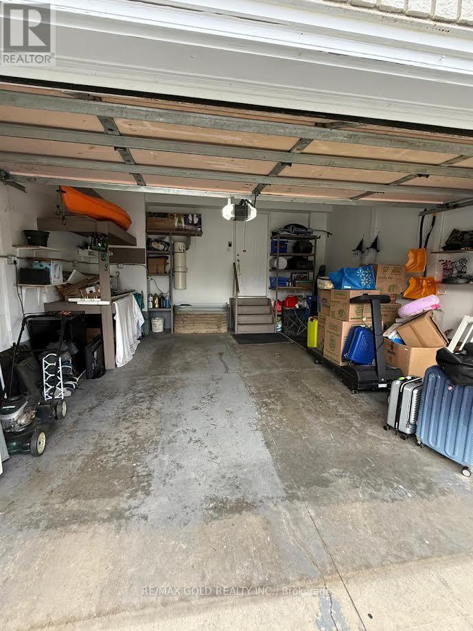 28 Gregg Court, Kitchener, Ontario  N2A 4B9 - Photo 27 - X12369286