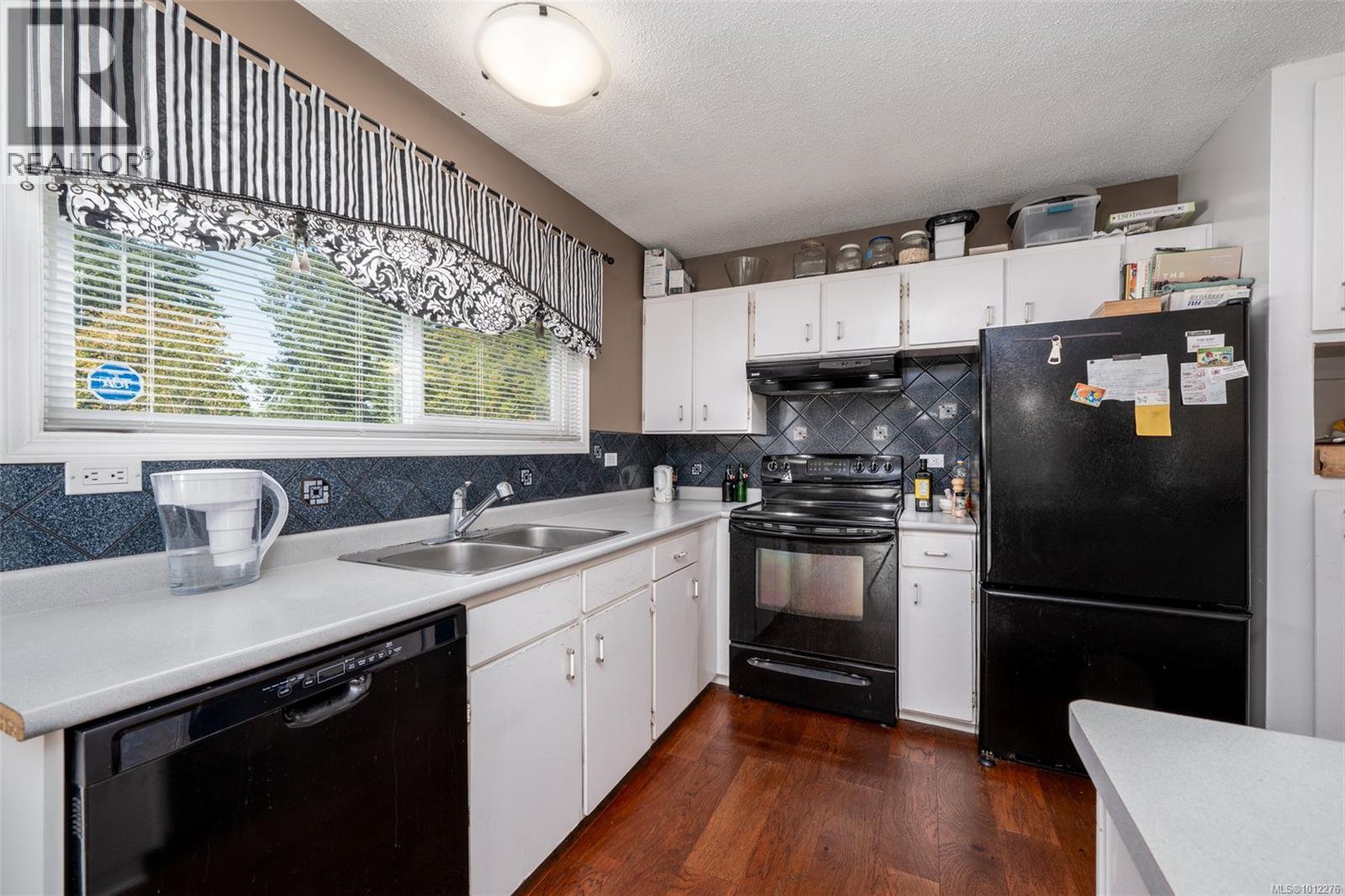 Property at 2618 Starlight Trail image 2