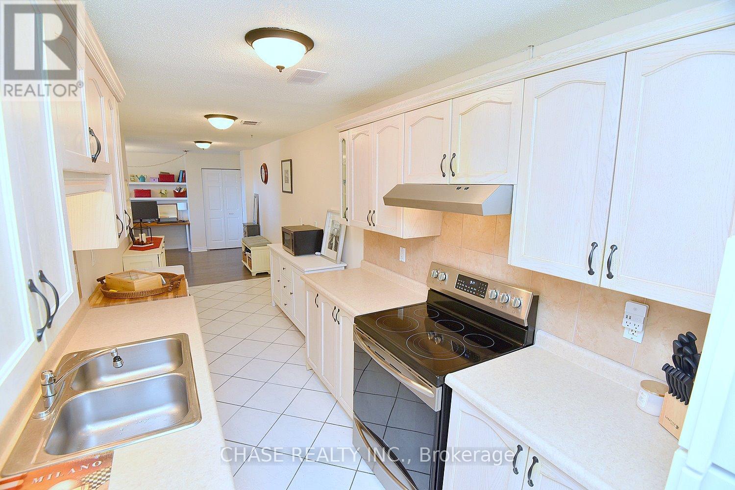 303 - 893 Concession Street, Hamilton, Ontario  L8V 1E7 - Photo 13 - X12369336