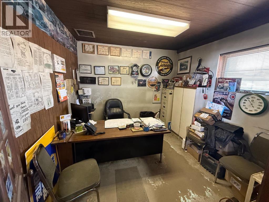 2018 19 Avenue, Nanton, Alberta  T0L 1R0 - Photo 5 - A2227540