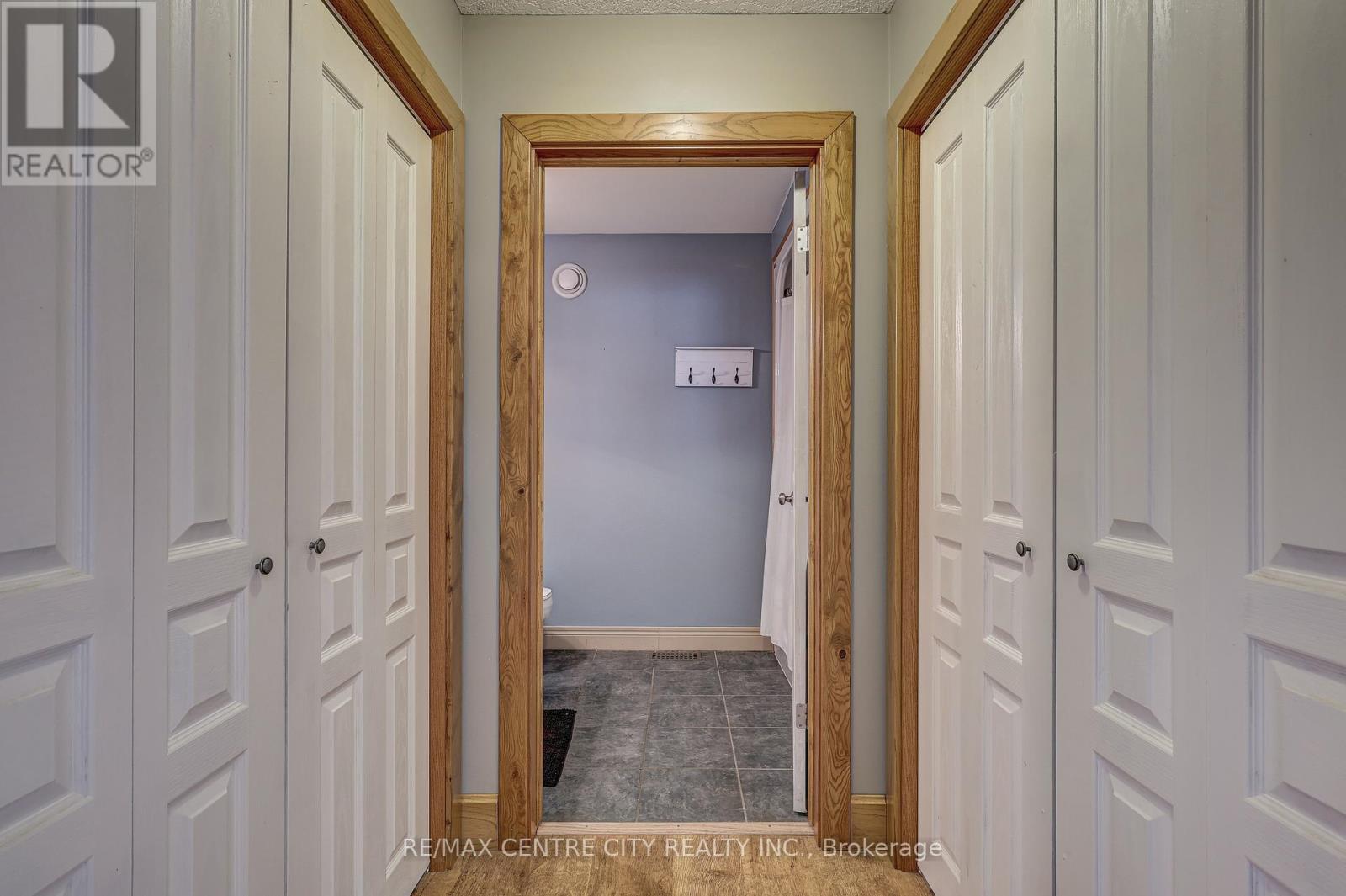 35035 Lake Line, Southwold, Ontario  N5L 1J1 - Photo 28 - X12369385