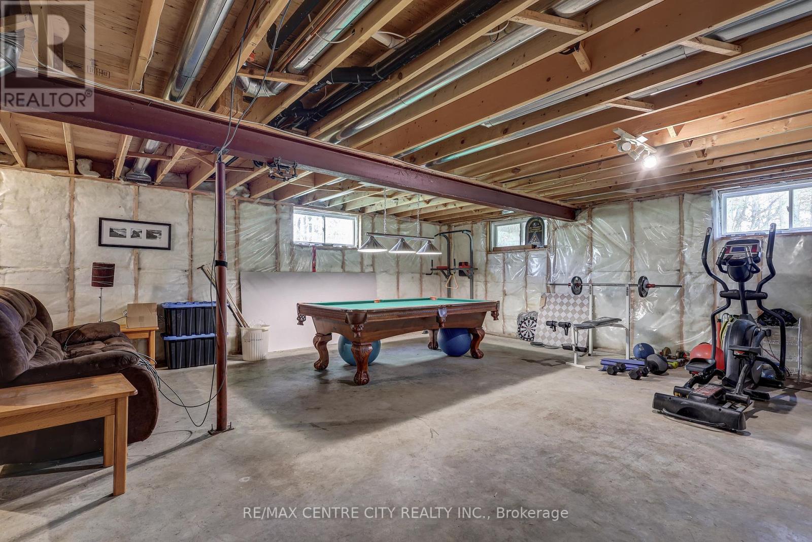 35035 Lake Line, Southwold, Ontario  N5L 1J1 - Photo 31 - X12369385