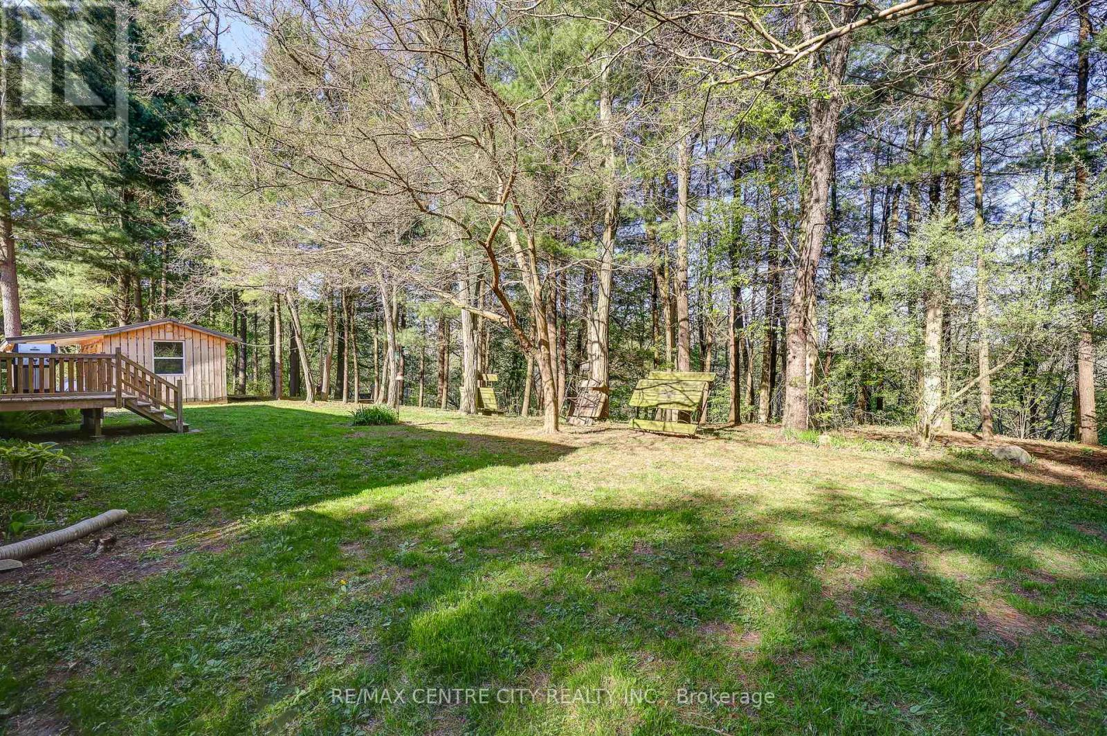 35035 Lake Line, Southwold, Ontario  N5L 1J1 - Photo 40 - X12369385