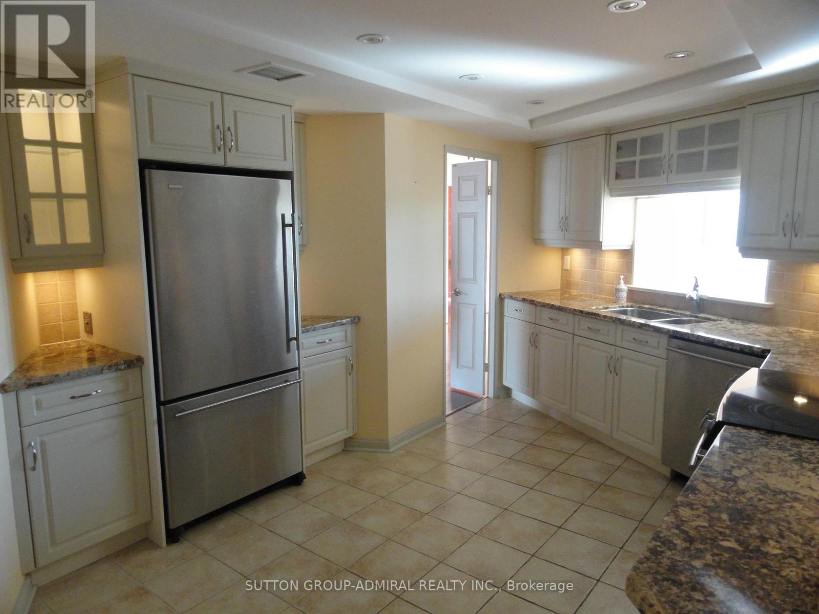 801 - 85 Skymark Drive, Toronto, Ontario  M2H 3P2 - Photo 15 - C12369364