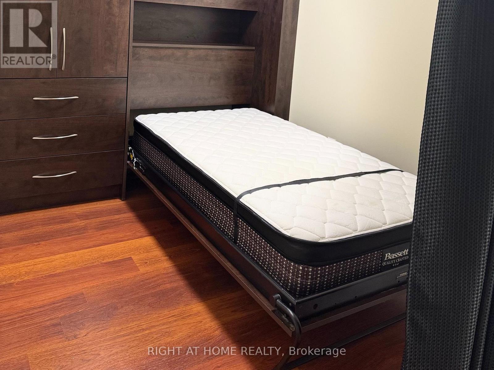 803 - 20 North Park Road, Vaughan, Ontario  L4J 0G7 - Photo 24 - N12365559