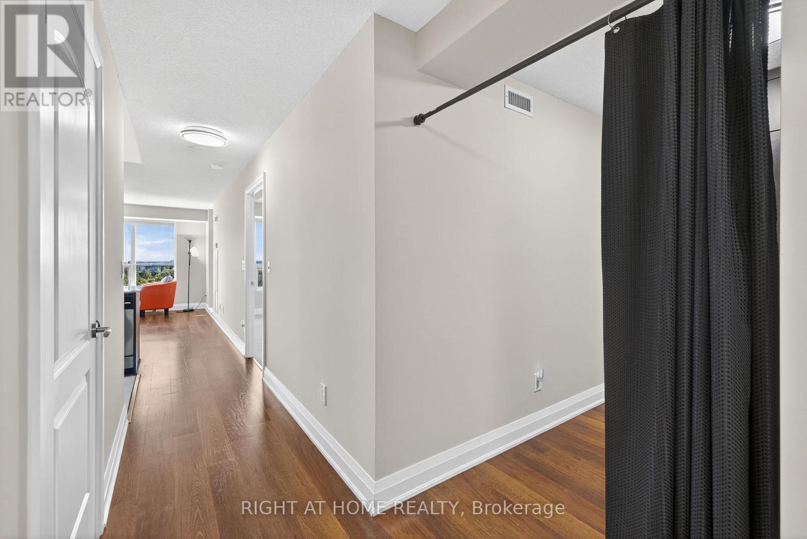 803 - 20 North Park Road, Vaughan, Ontario  L4J 0G7 - Photo 26 - N12365559