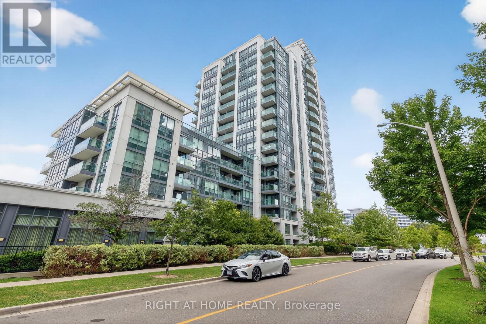 803 - 20 North Park Road, Vaughan, Ontario  L4J 0G7 - Photo 33 - N12365559