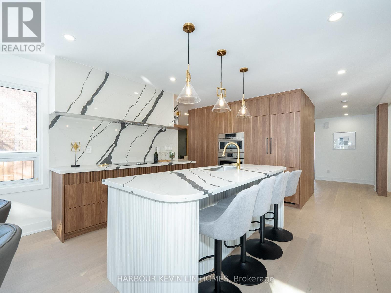 617 Chancellor Drive, Vaughan, Ontario  L4L 4A9 - Photo 20 - N12369381