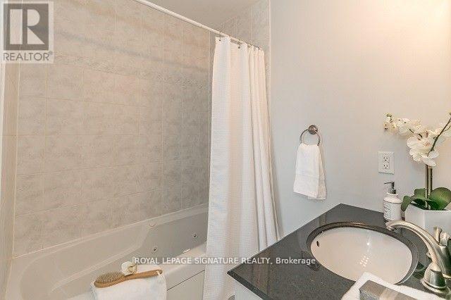 1989 Prince Court, Innisfil, Ontario  L9S 0E7 - Photo 9 - N12369403