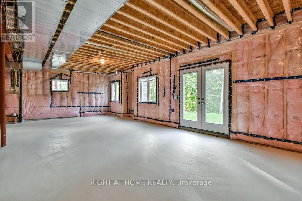 8 Forest Heights Court, Oro-Medonte, Ontario  L0L 2E0 - Photo 44 - S12369366