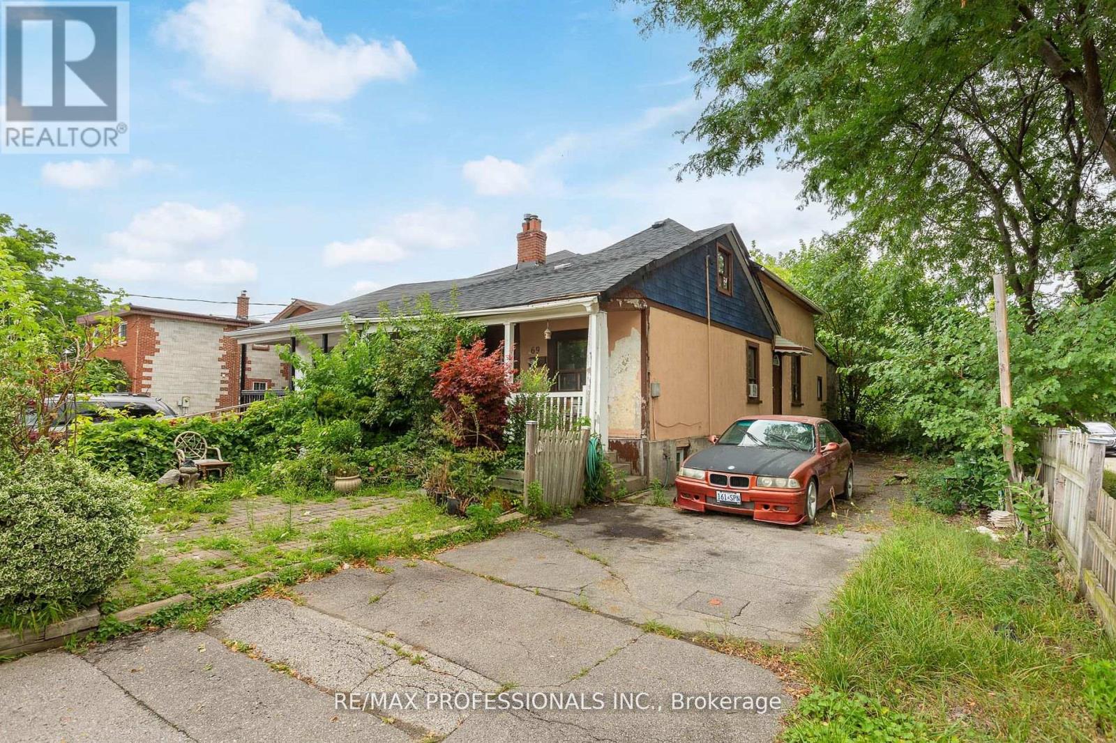 Property at 69 CHISWICK AVENUE image