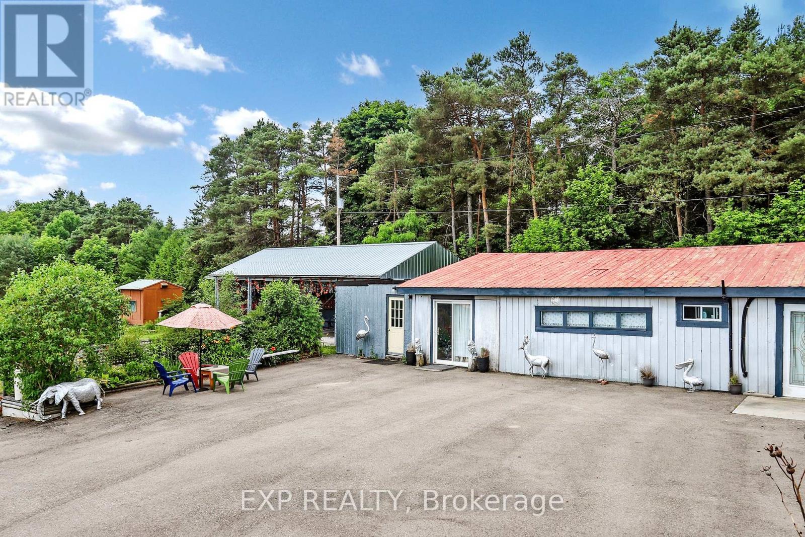 11433 Highway 9, Caledon, Ontario  L7E 0G6 - Photo 17 - W12369380