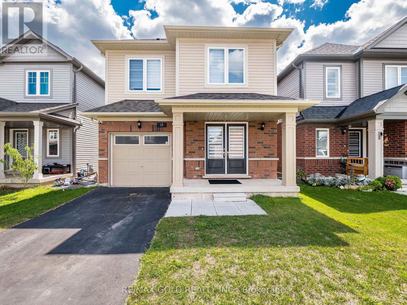 17 Cottonwood Crescent, Welland, Ontario  L3B 0J3 - Photo 3 - X12369373