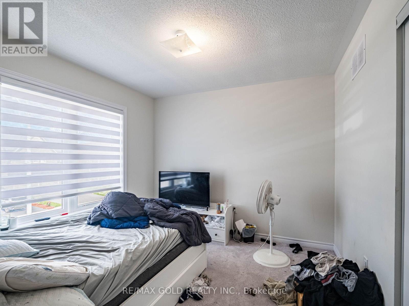 17 Cottonwood Crescent, Welland, Ontario  L3B 0J3 - Photo 37 - X12369373