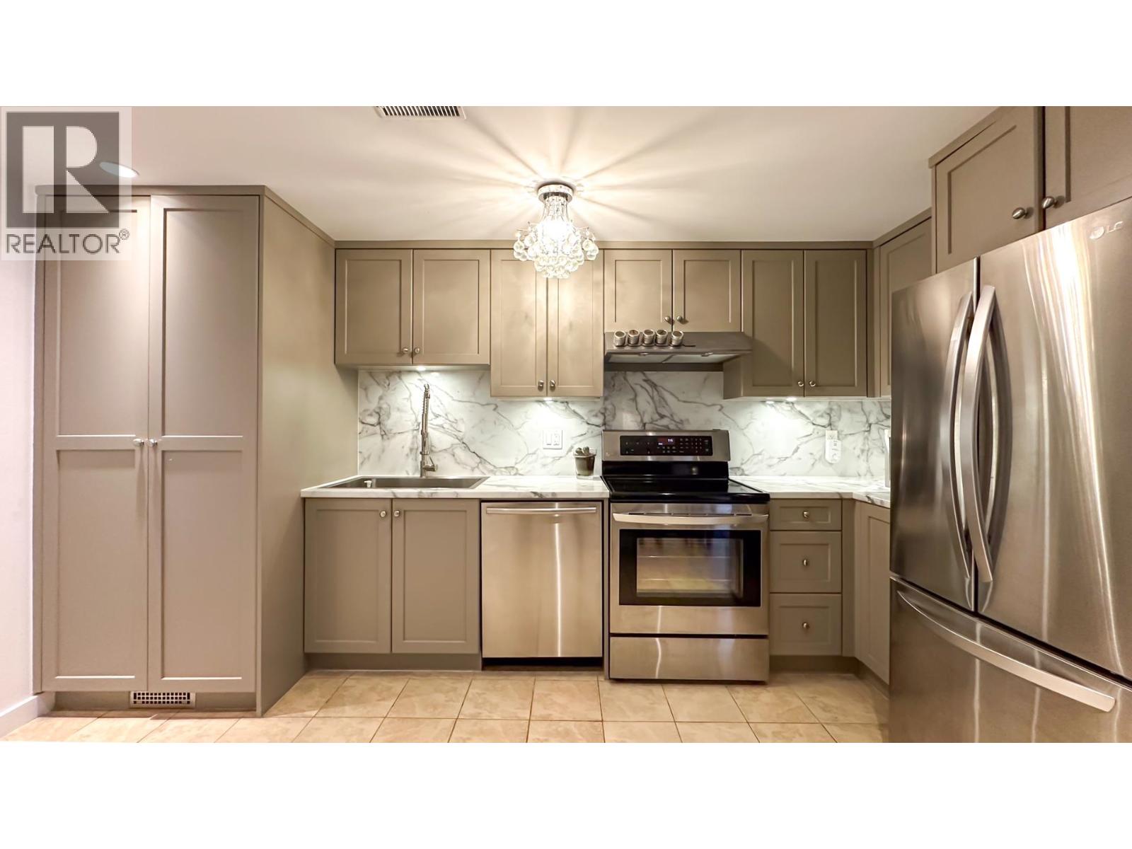 1860 Routley Avenue, Port Coquitlam, British Columbia  V3C 1A7 - Photo 18 - R3041326