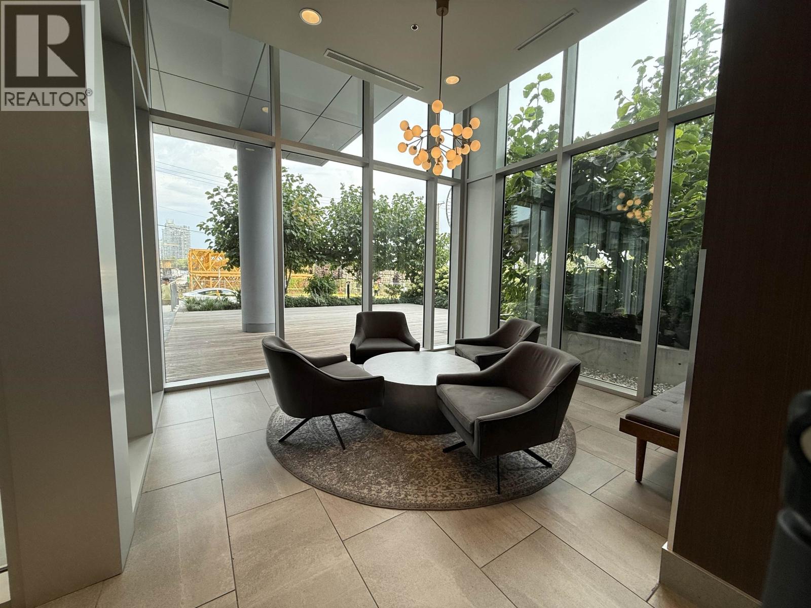 Th104 2351 Beta Avenue, Burnaby, British Columbia  V5C 0M2 - Photo 5 - R3040313