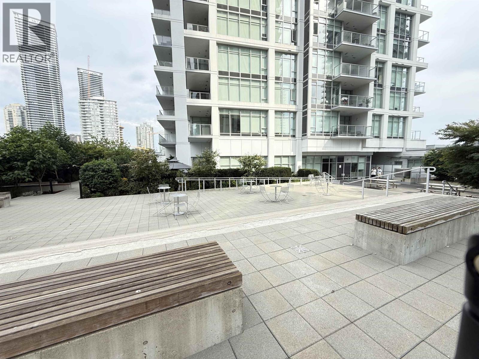 Th104 2351 Beta Avenue, Burnaby, British Columbia  V5C 0M2 - Photo 13 - R3040313