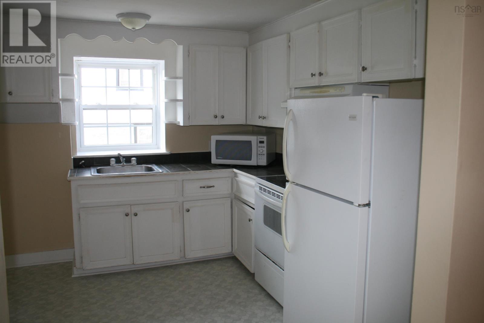 3786/84 High Street, Halifax, Nova Scotia  B3K 4Y9 - Photo 14 - 202506297