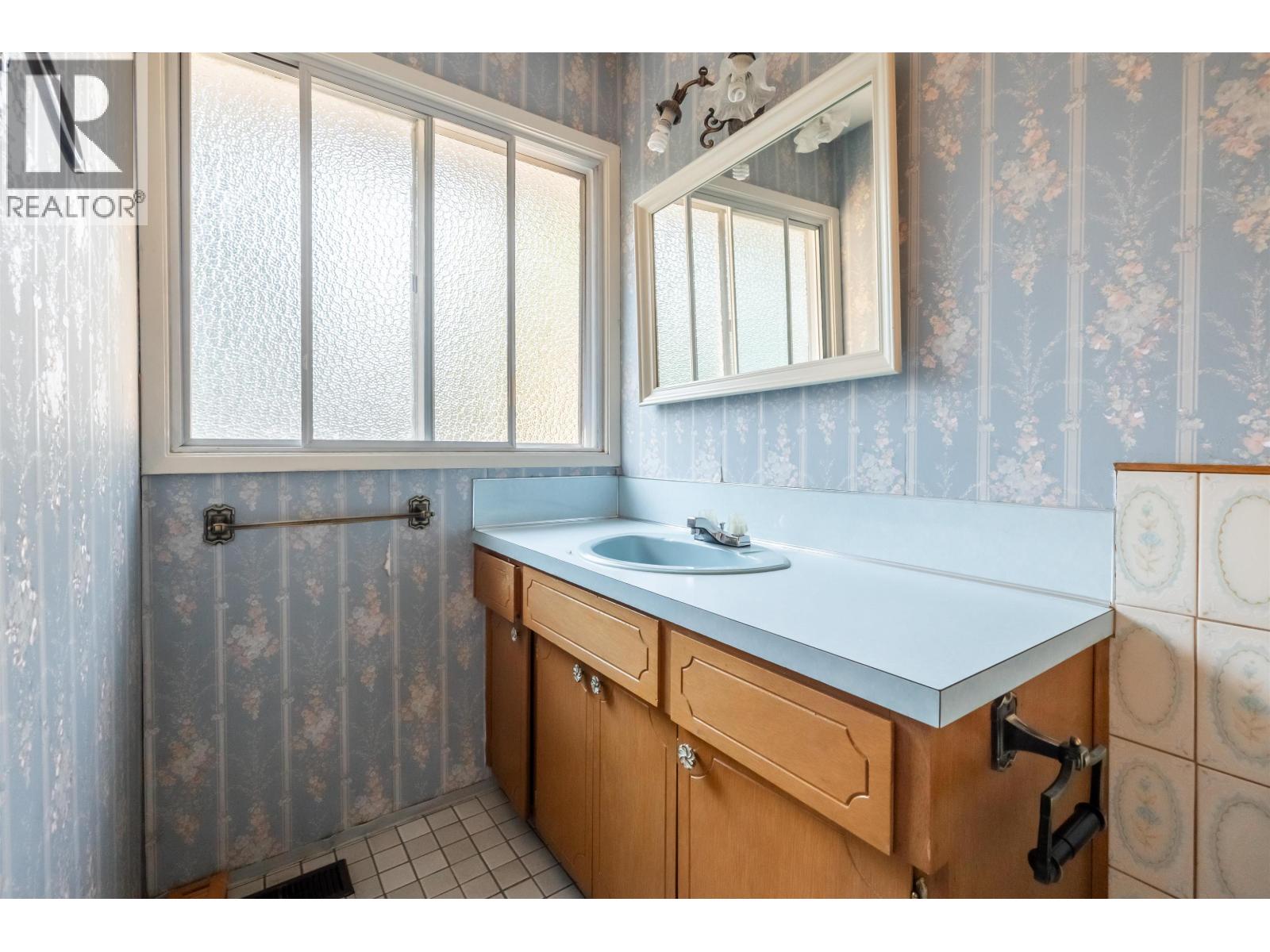 320 Hoult Street, New Westminster, British Columbia  V3L 4X1 - Photo 15 - R3040978