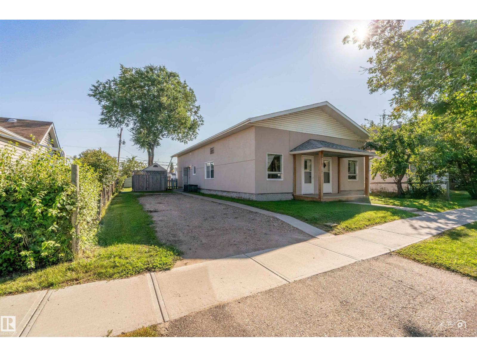 4606 51 Ave, Bonnyville Town, Alberta  T9N 2G4 - Photo 2 - E4455152