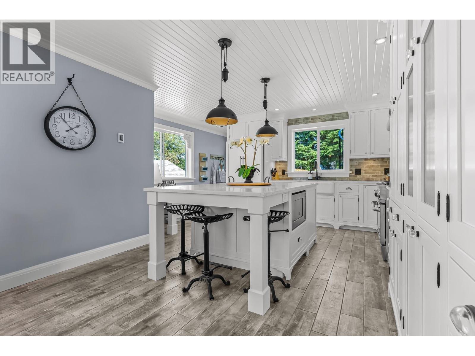 725 Fifth Street, New Westminster, British Columbia  V3L 2Y2 - Photo 4 - R3041366