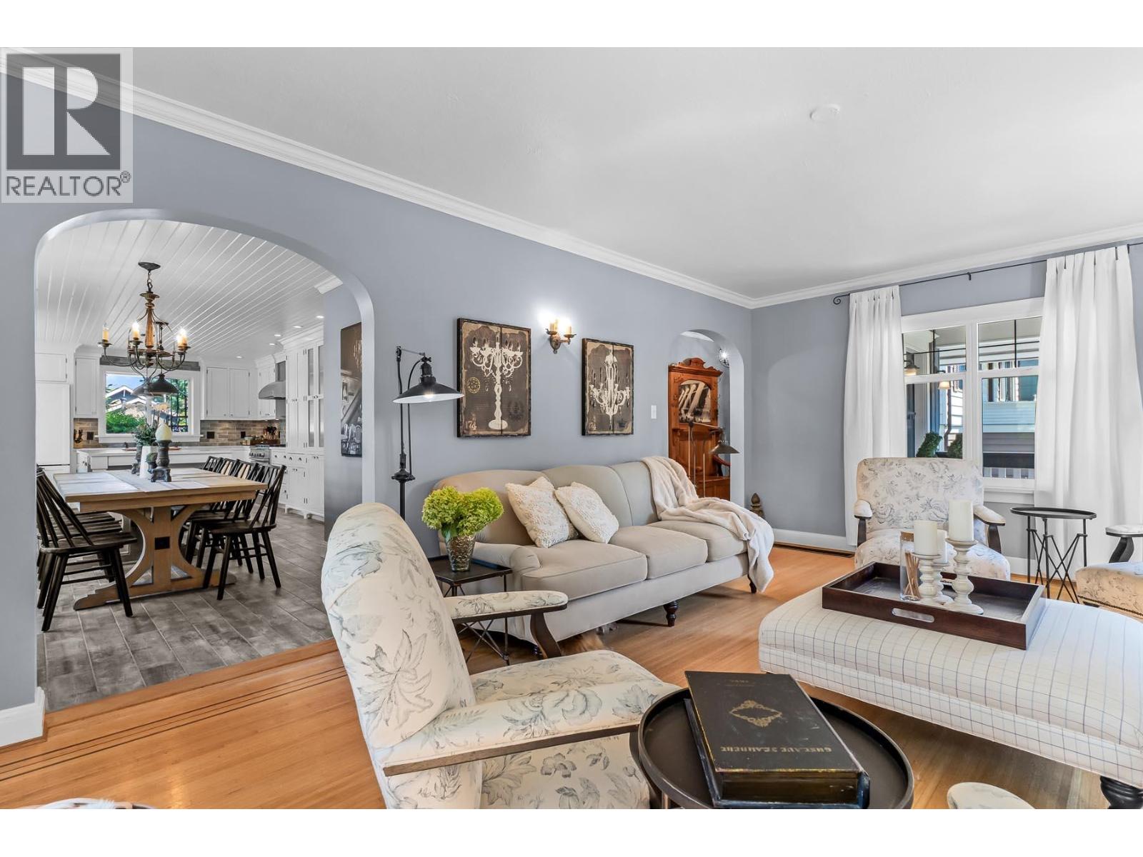 725 Fifth Street, New Westminster, British Columbia  V3L 2Y2 - Photo 11 - R3041366