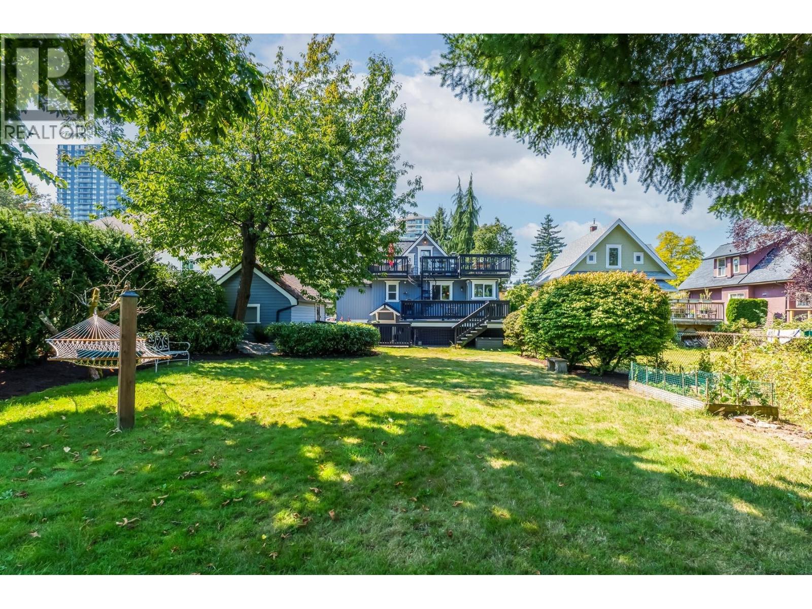 725 Fifth Street, New Westminster, British Columbia  V3L 2Y2 - Photo 37 - R3041366