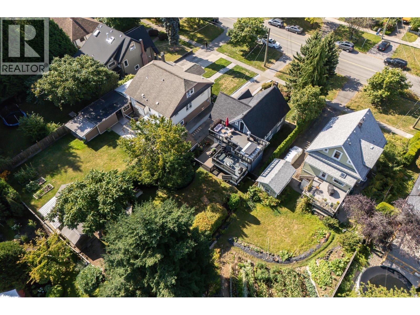 725 Fifth Street, New Westminster, British Columbia  V3L 2Y2 - Photo 38 - R3041366