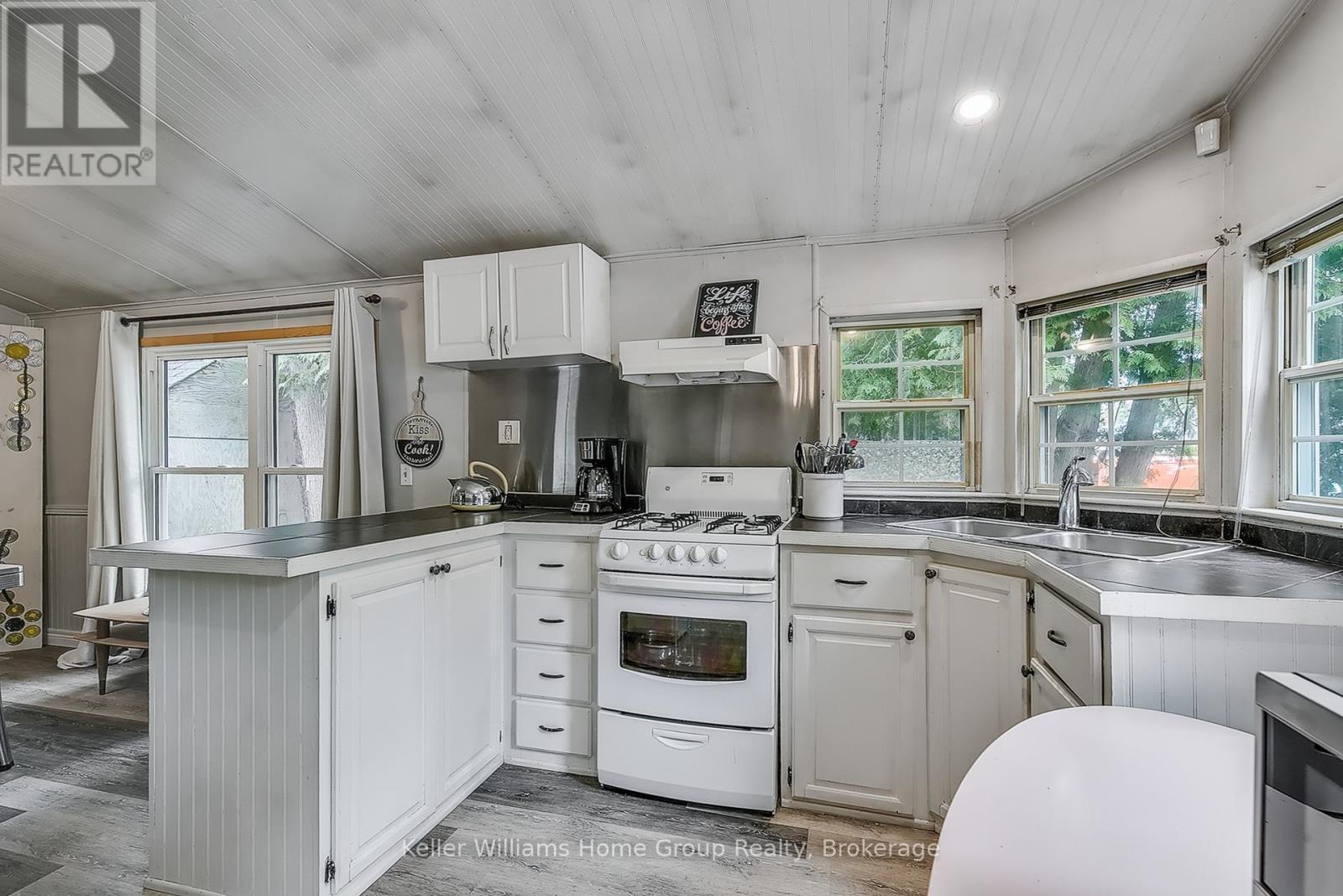 30 - 1085 10th Concession Road W, Hamilton, Ontario  N0B 2J0 - Photo 12 - X12369456