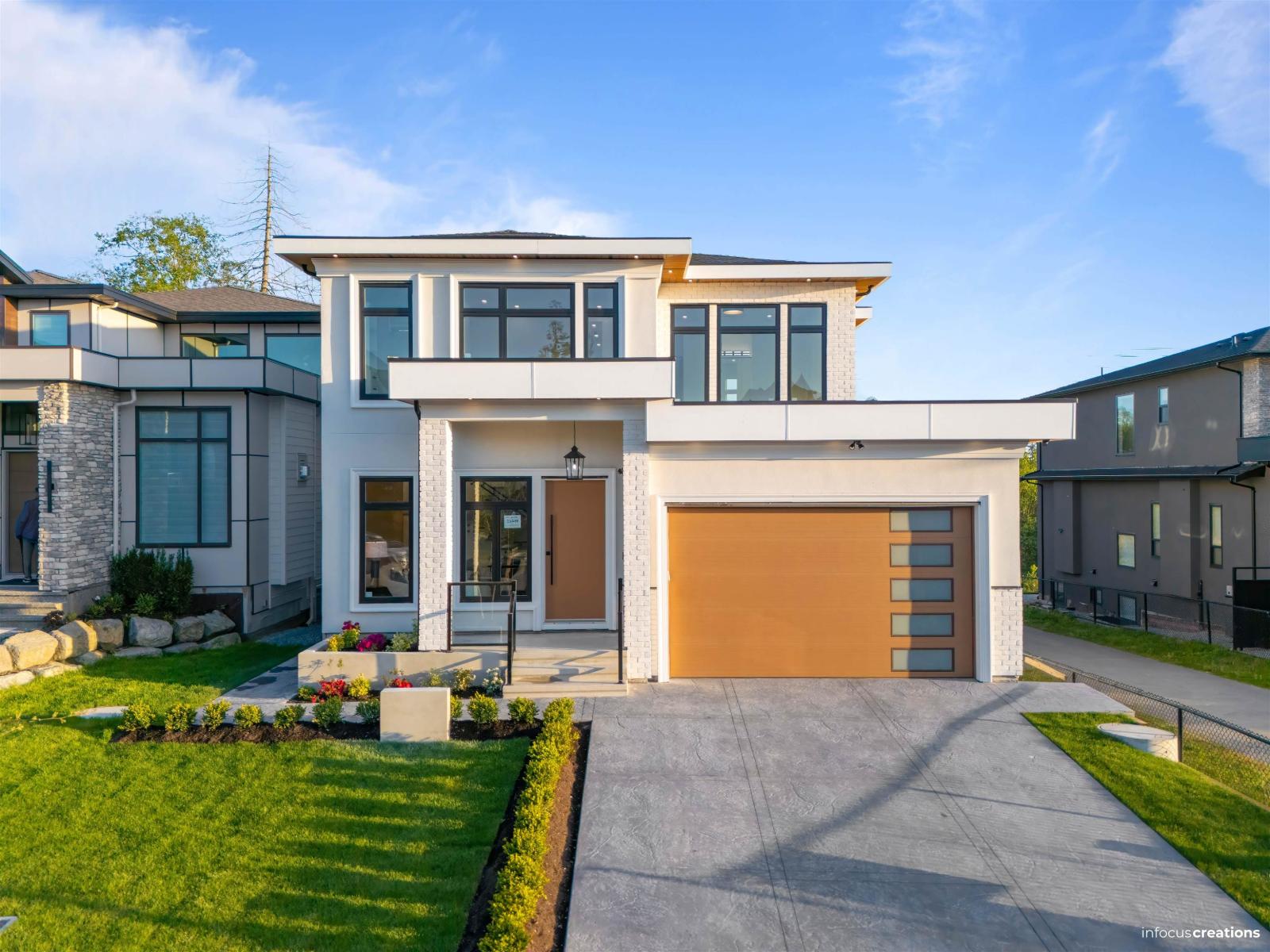 15448 76B AVENUE, Surrey, British Columbia