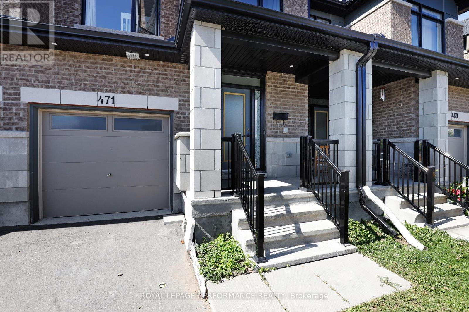 Property at 471 FERNSIDE STREET image 4