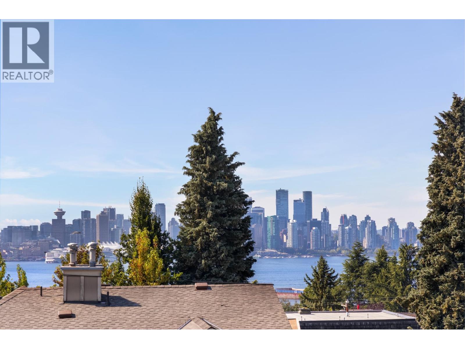 261 W 6th Street, North Vancouver, British Columbia  V7M 1K7 - Photo 21 - R3040215