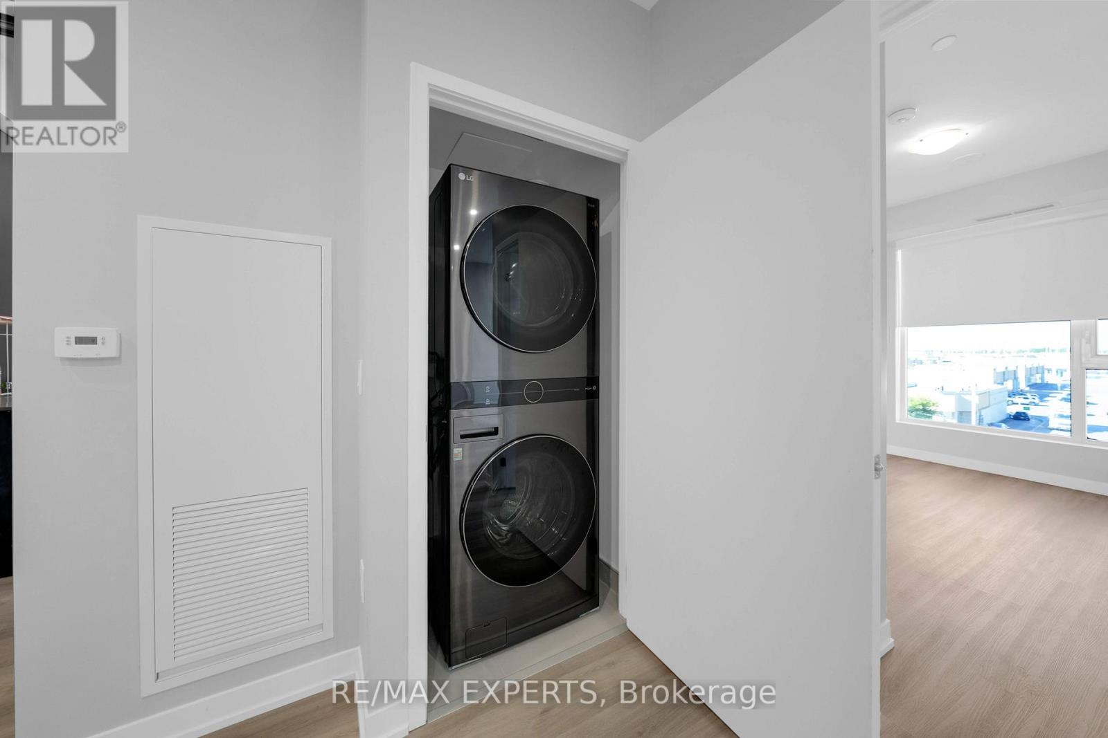 424 - 10 Abeja Street, Vaughan, Ontario  L4K 0R4 - Photo 14 - N12369454