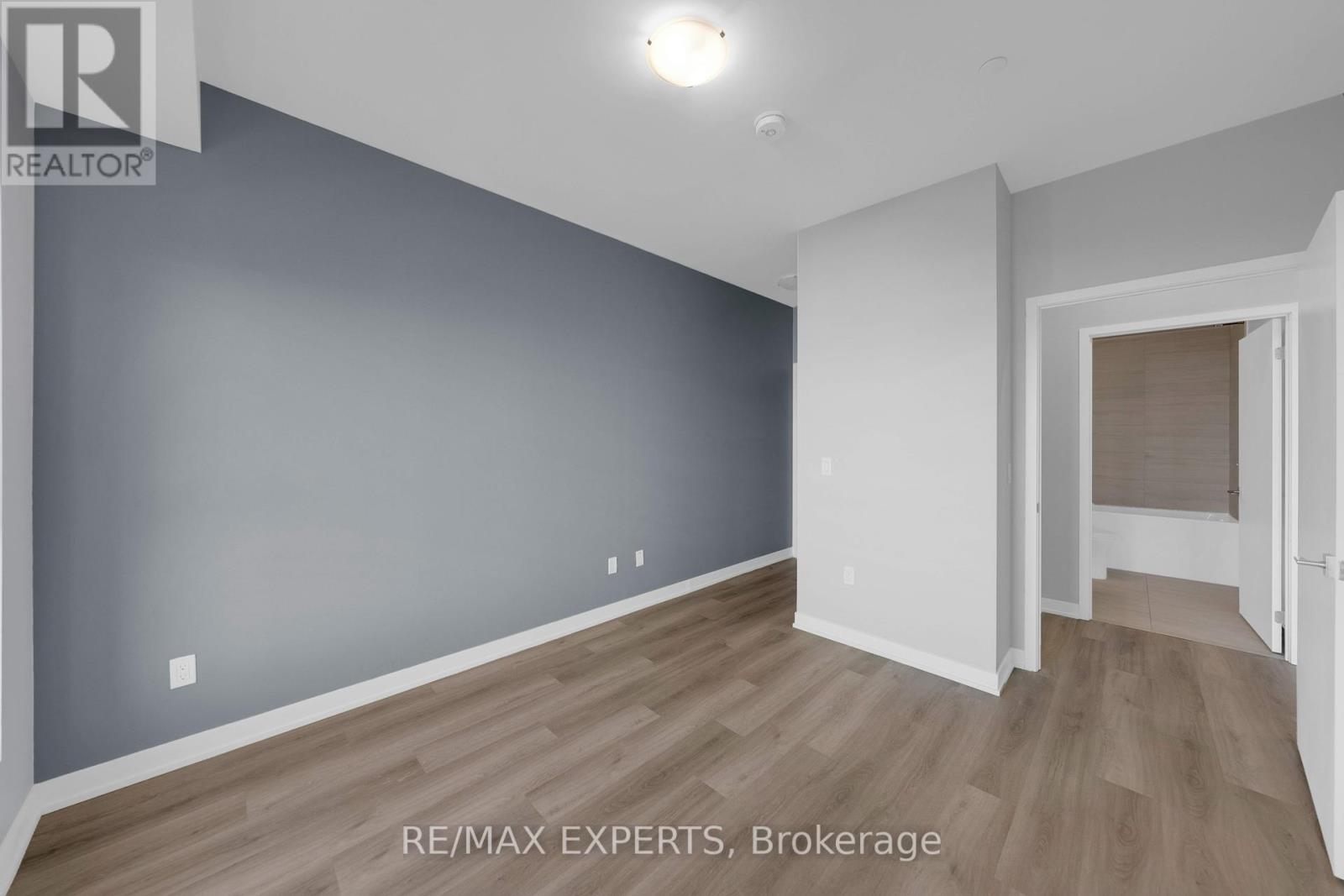 424 - 10 Abeja Street, Vaughan, Ontario  L4K 0R4 - Photo 22 - N12369454