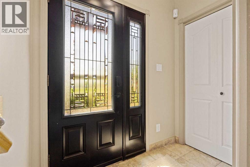 Property at 108 Jensen Drive NE image 3