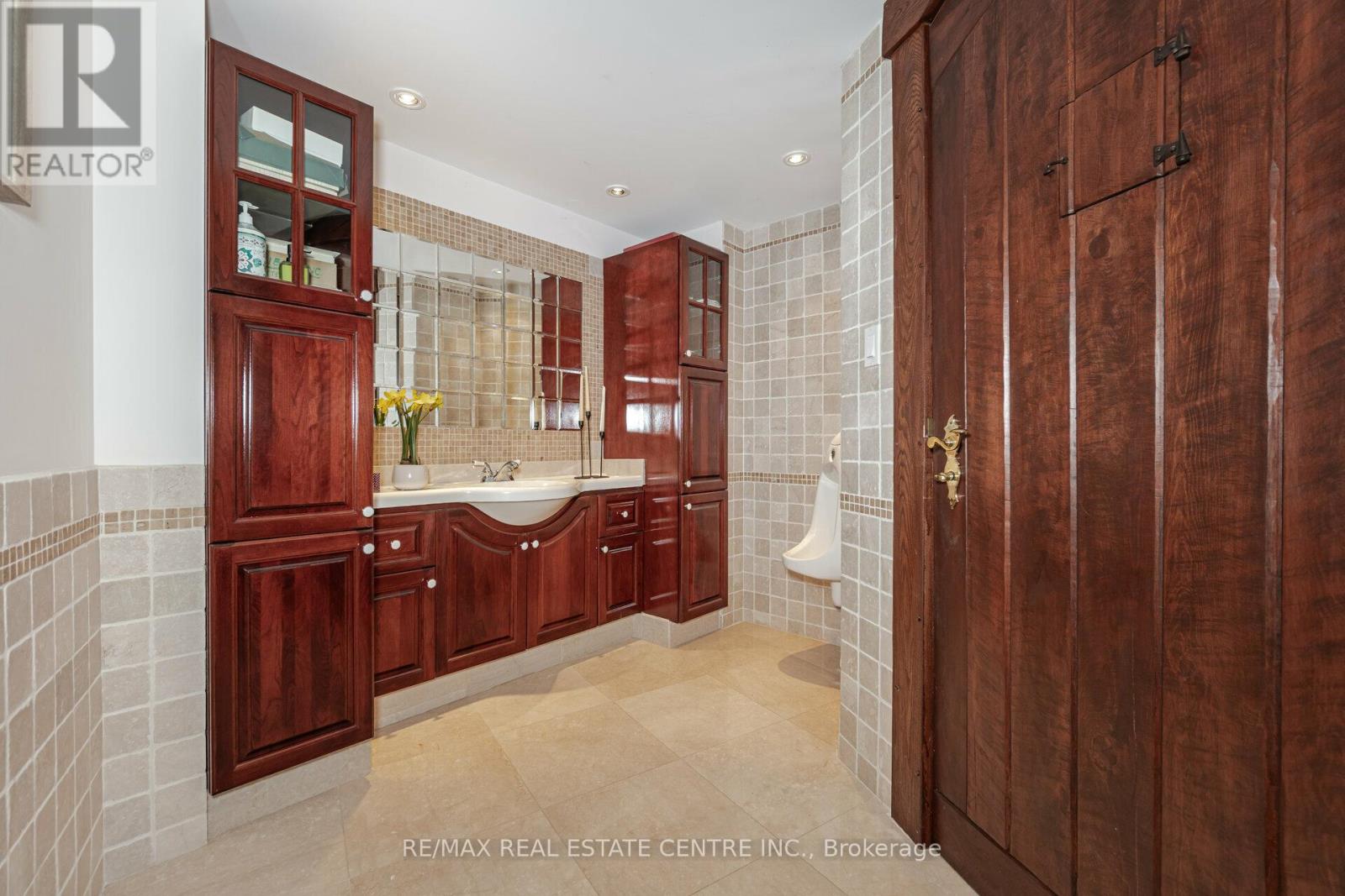 2 Edgeforest Drive, Brampton, Ontario  L6P 0E1 - Photo 25 - W12212064