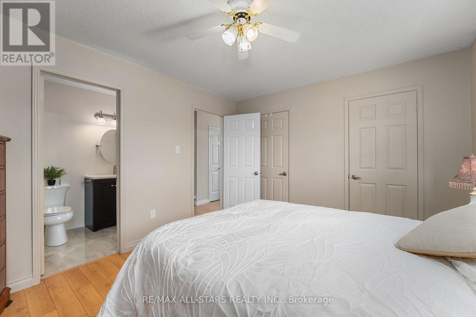 10 Skybird Lane, Georgina, Ontario  L4P 3S1 - Photo 20 - N12367932