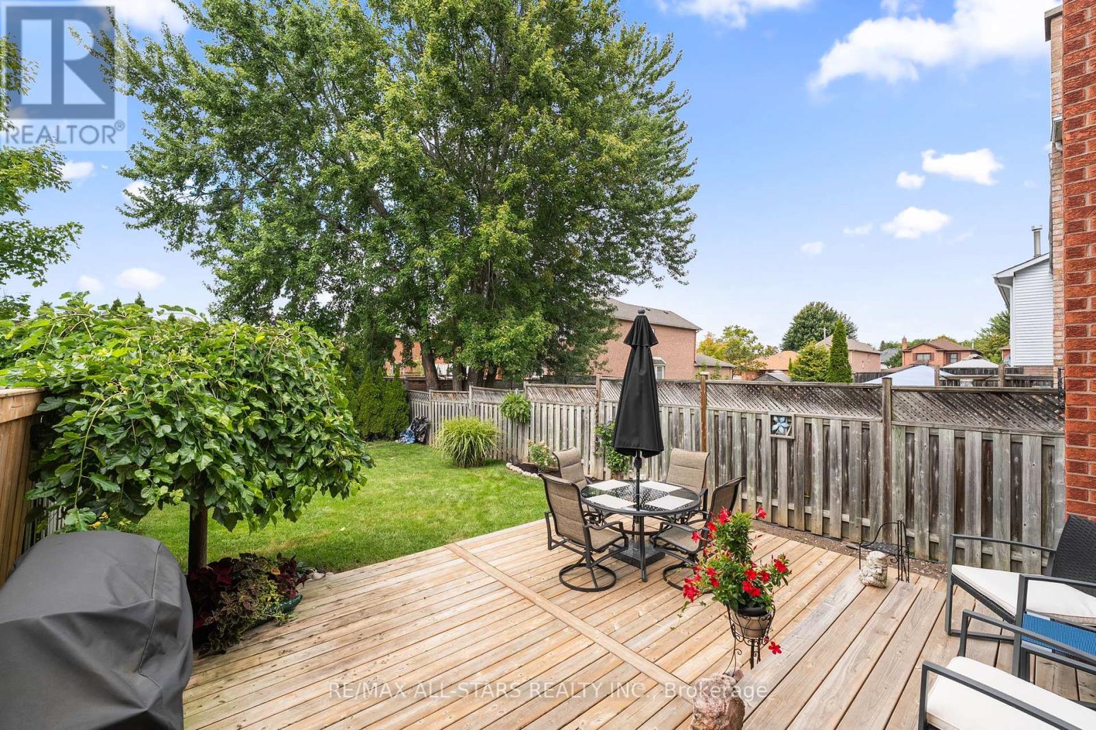 10 Skybird Lane, Georgina, Ontario  L4P 3S1 - Photo 29 - N12367932