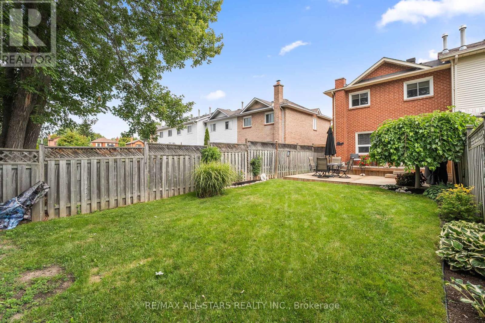 10 Skybird Lane, Georgina, Ontario  L4P 3S1 - Photo 33 - N12367932