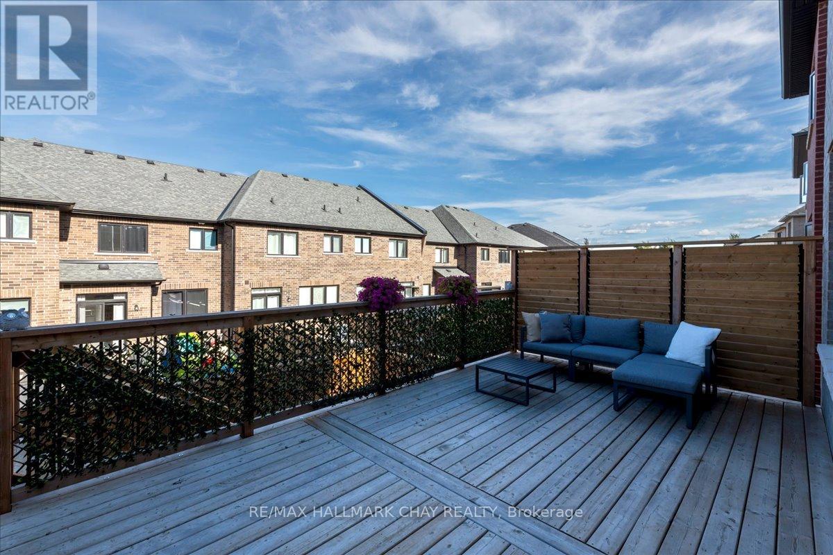 2127 Wilson Street, Innisfil, Ontario  L9S 0N8 - Photo 27 - N12369431